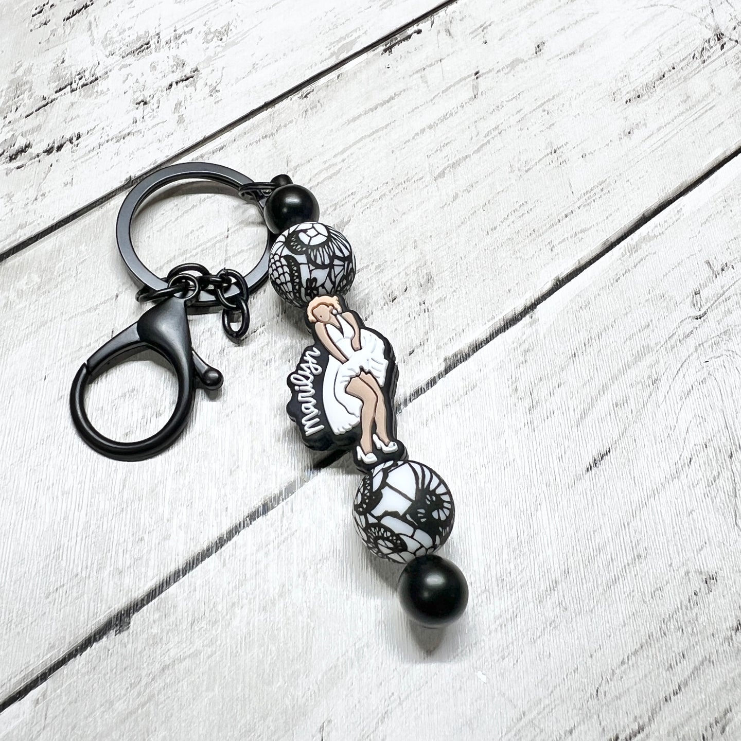 Marilyn Lace Black Keychain Bar